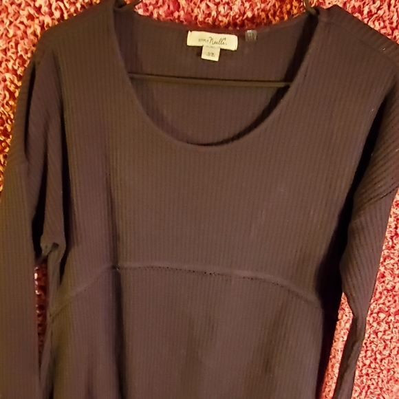 CLOSET CLEAR OUT!! Clearance items!!! - Picture 3 of 16